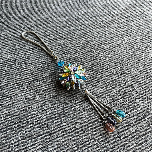 تعليقة مرآة السيارة البلورية الأنيقة