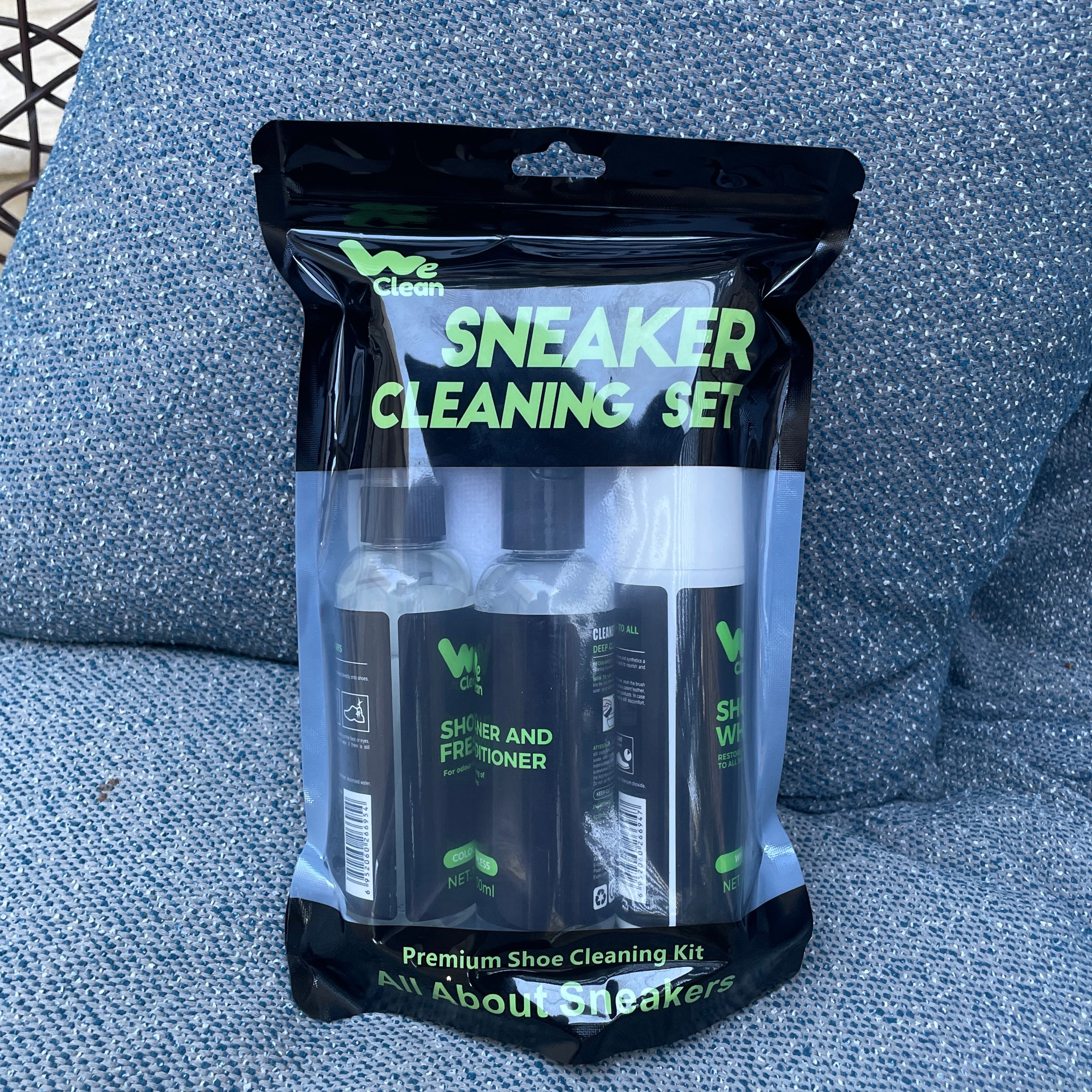طقم 5 قطع  لتنضيف الاحذية الاحترافي - We clean